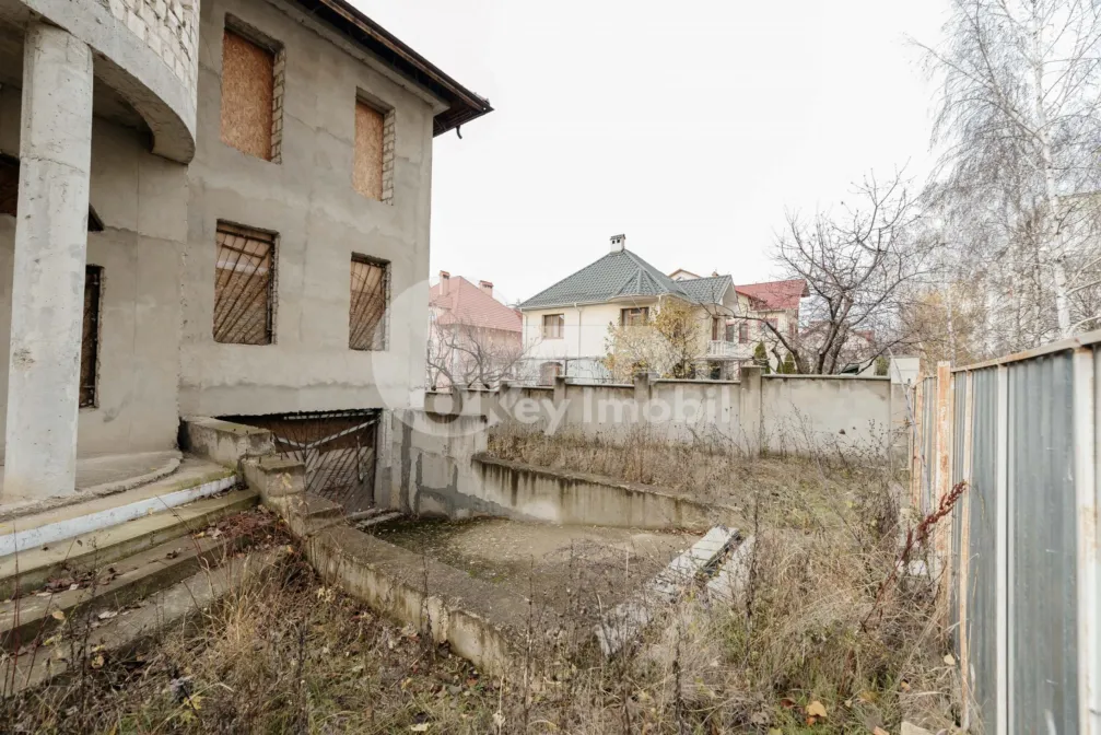 Комм. помещение, Буюканы, МУШАТИНИЛОР