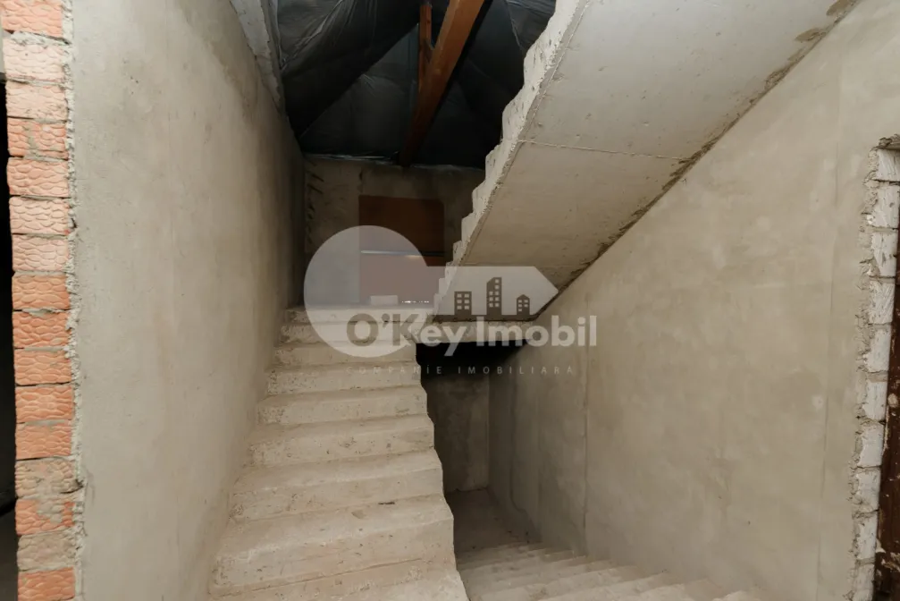 Комм. помещение, Буюканы, МУШАТИНИЛОР