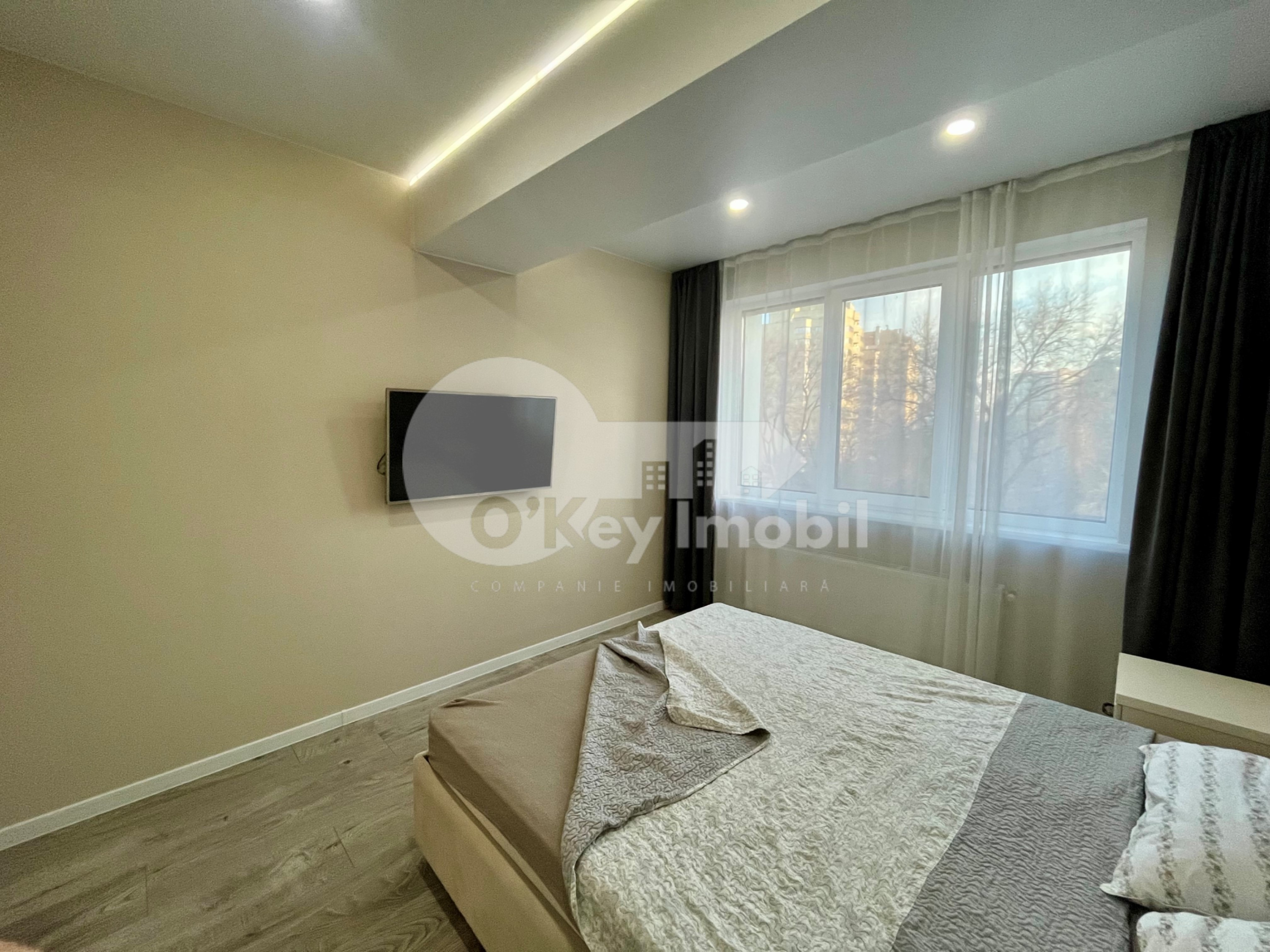 Apartament, Centru, BOGDAN PETRICEICU HAȘDEU