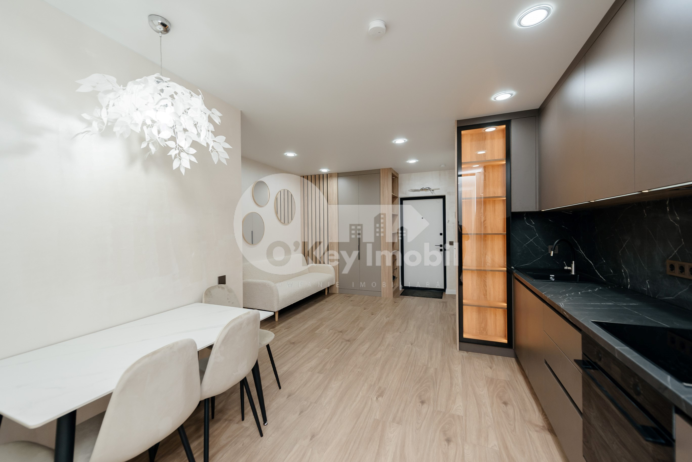 Apartament, Durlești, REGINA ELISABETA