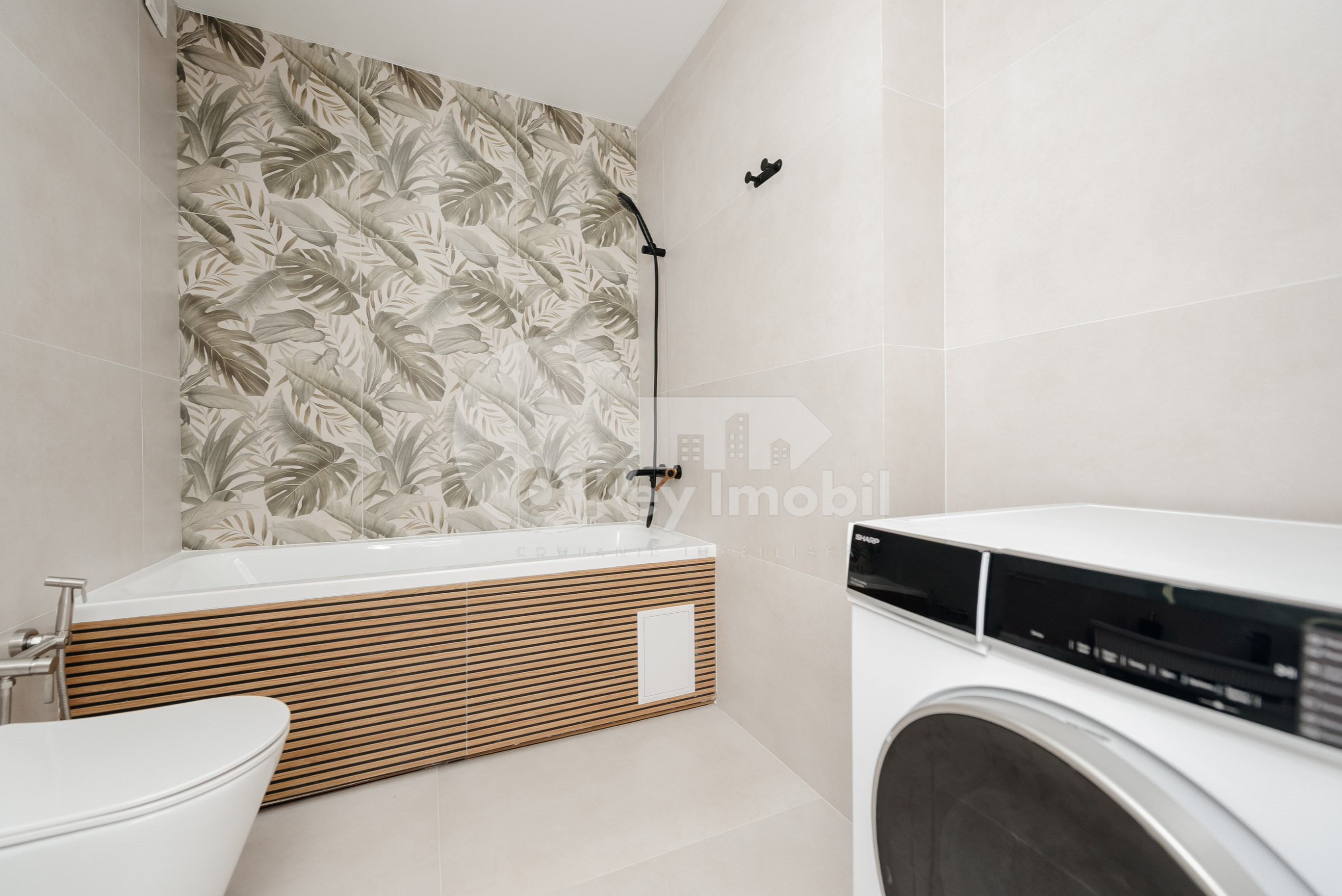 Apartament, Durlești, REGINA ELISABETA