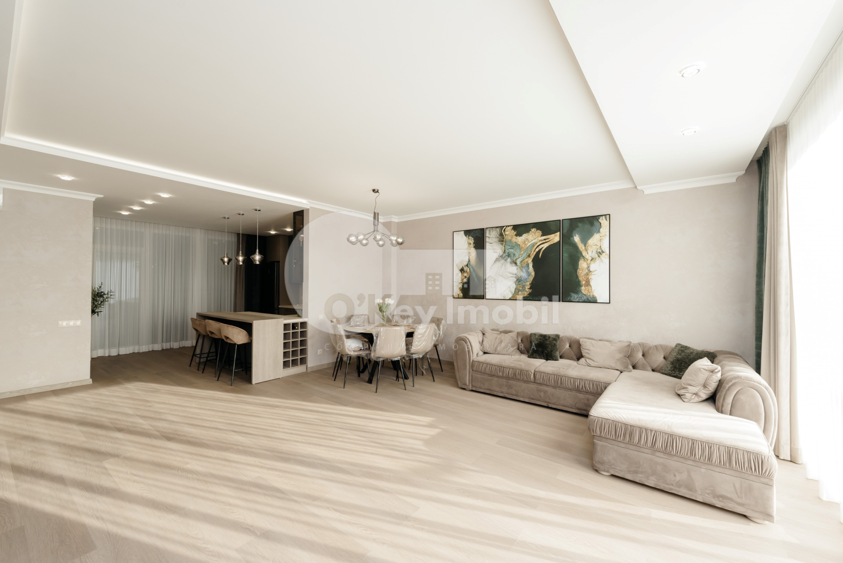 Townhouse, Botanica, PĂȘUNILOR