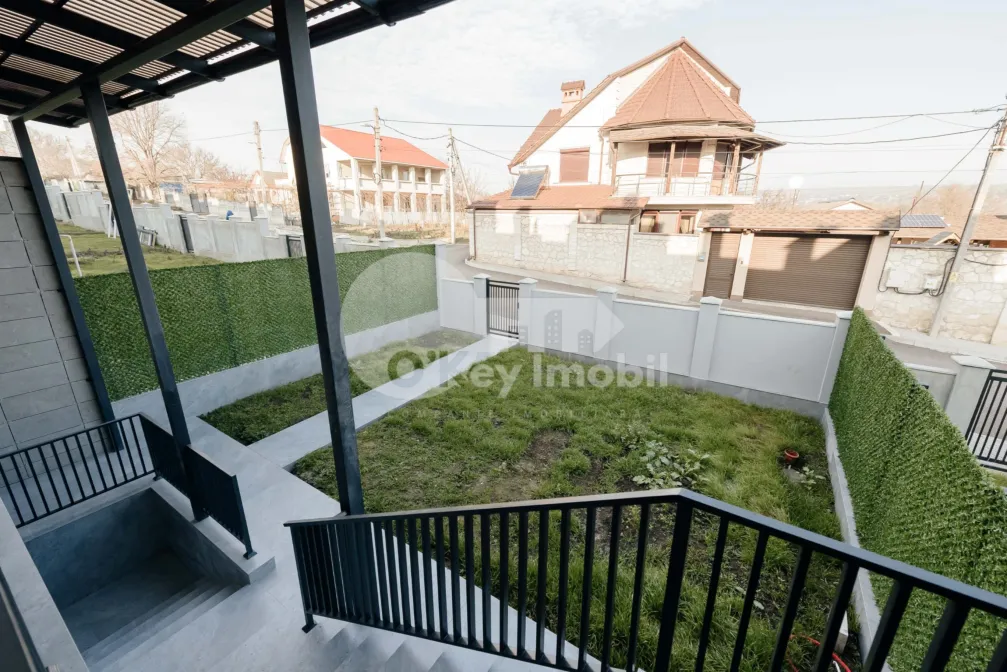 Дуплекс, Ботаника, ПЭШУНИЛОР