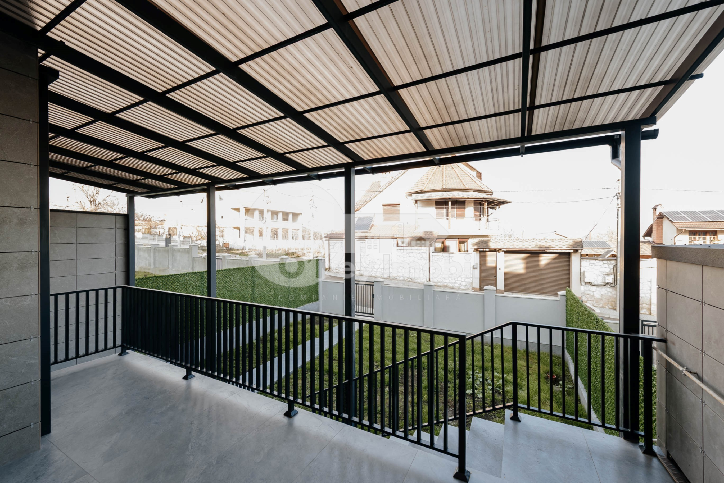 Townhouse, Botanica, PĂȘUNILOR