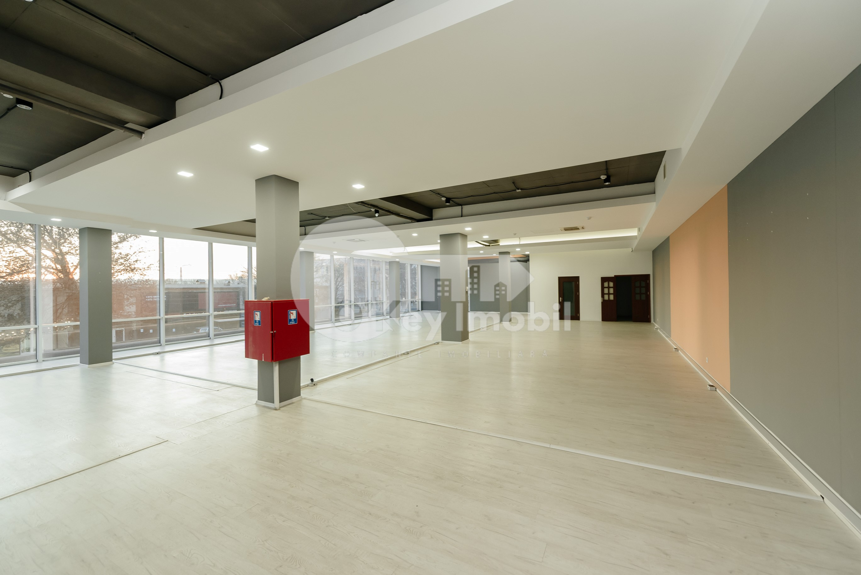 Spațiu comercial, Râșcani, PETRICANI