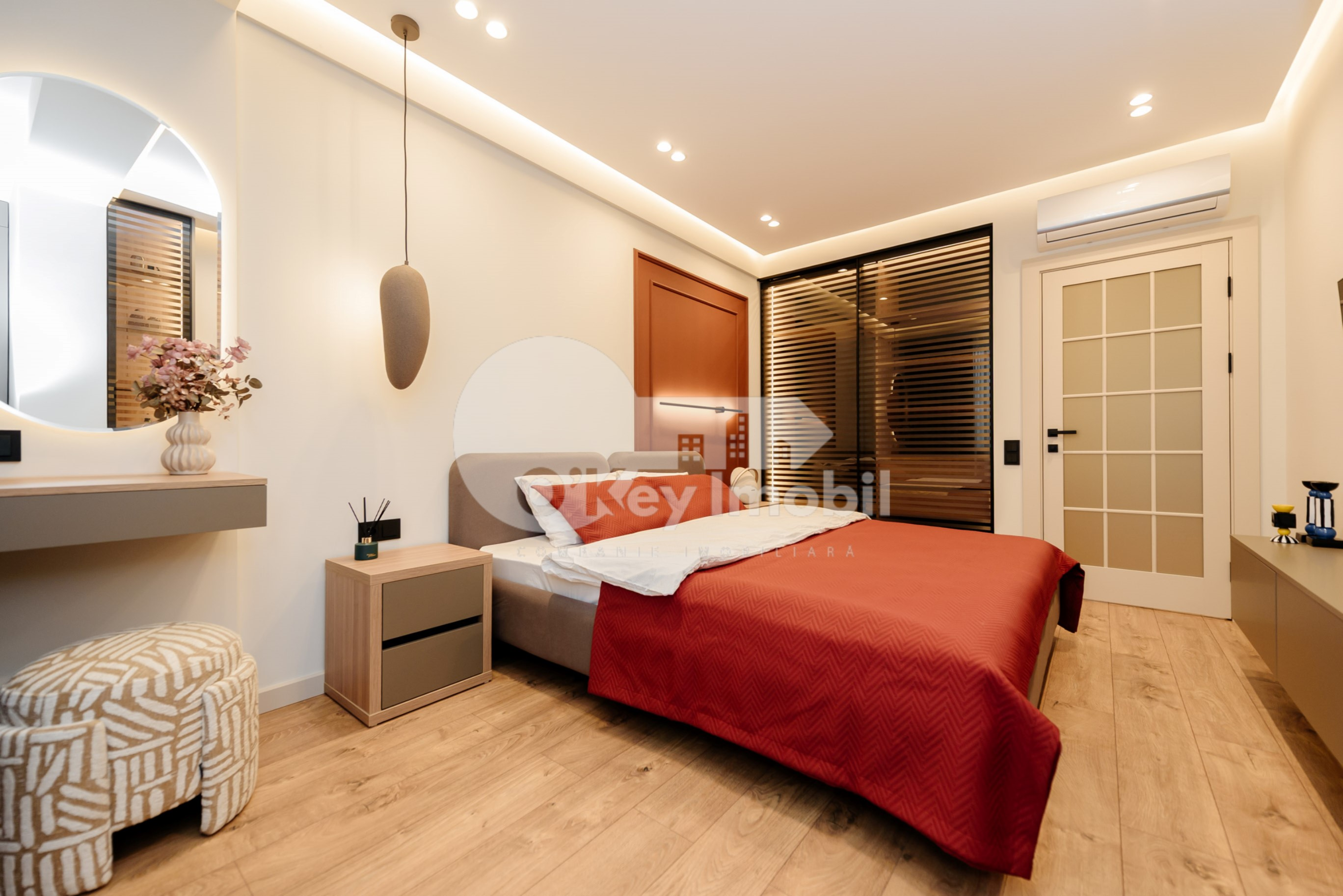 Apartament, Buiucani, VASILE LUPU