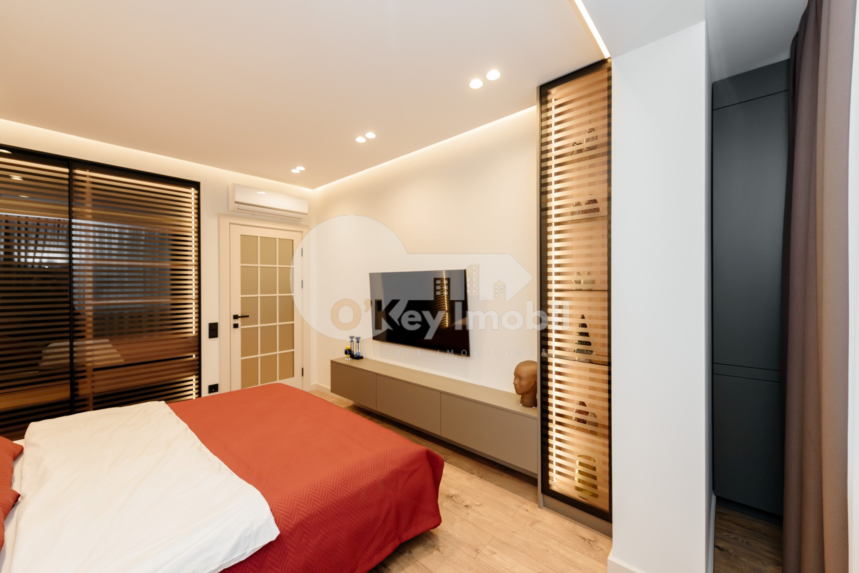 Apartament, Buiucani, VASILE LUPU