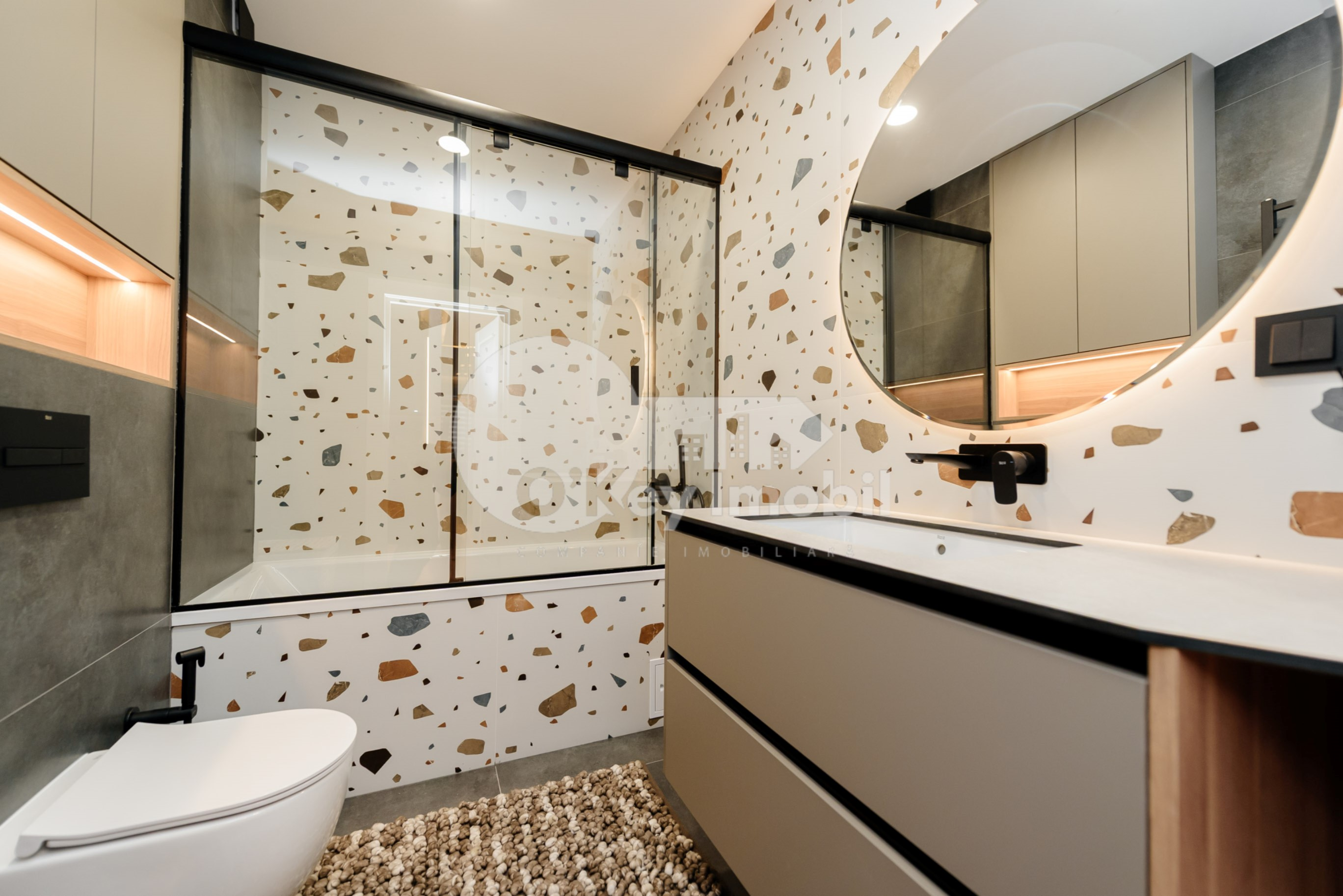 Apartament, Buiucani, VASILE LUPU