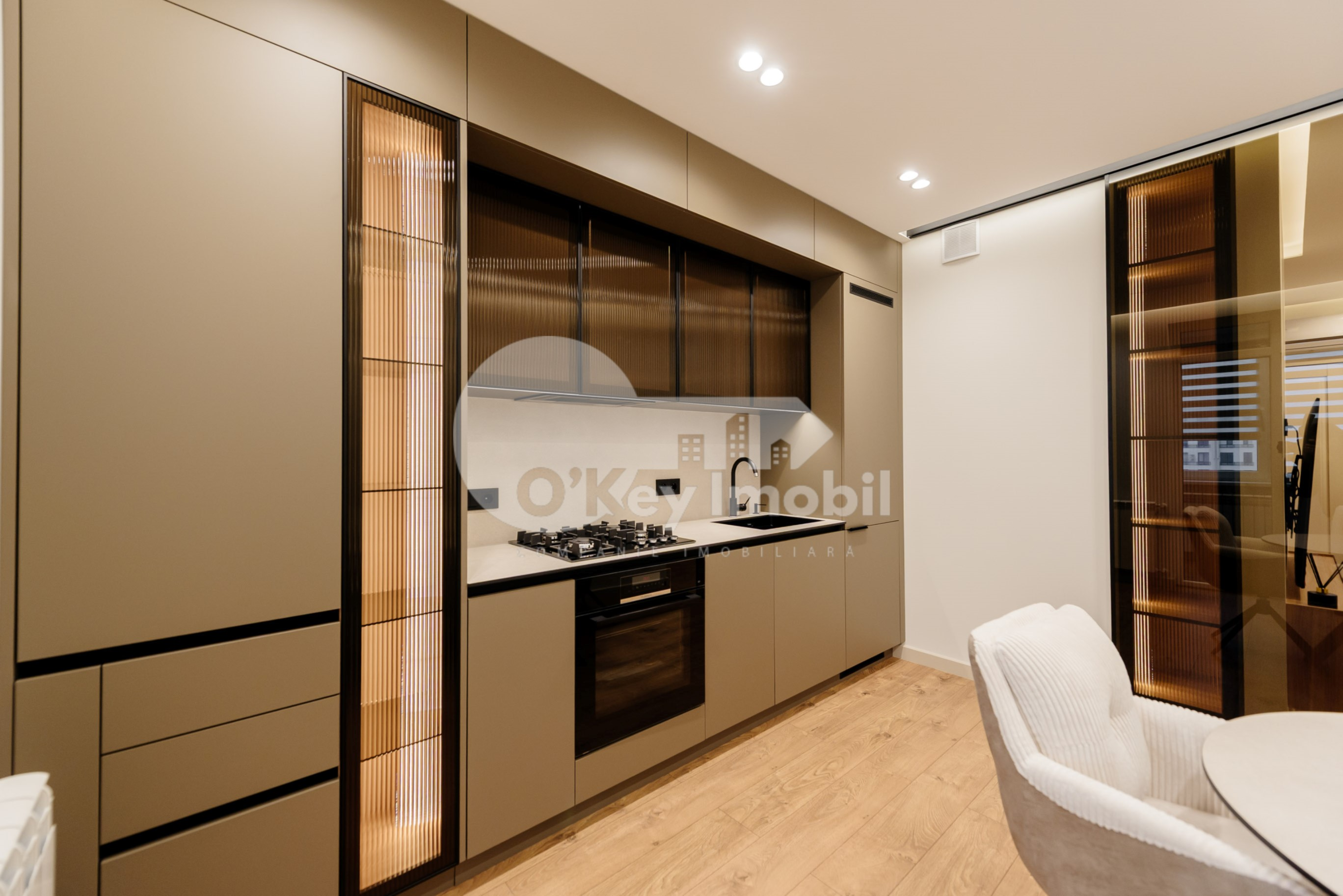 Apartament, Buiucani, VASILE LUPU