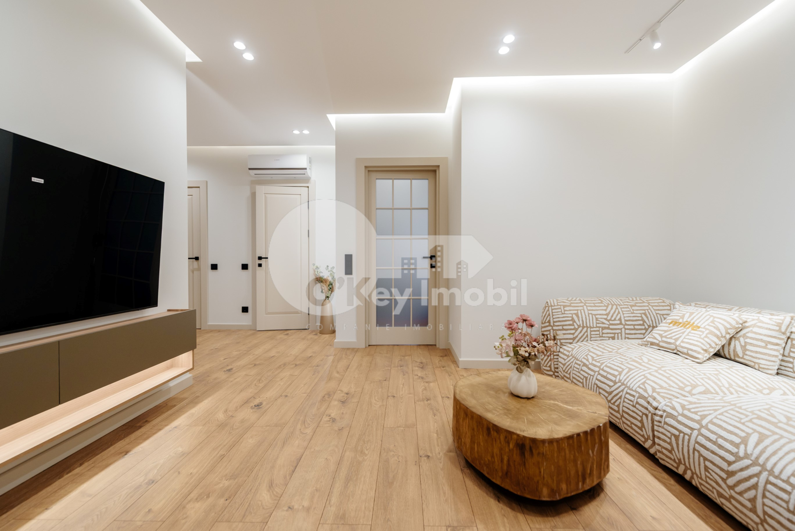 Apartament, Buiucani, VASILE LUPU