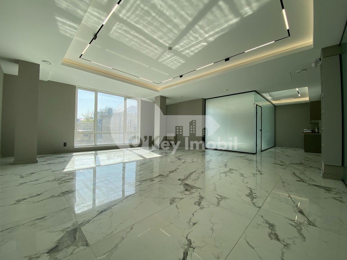 Oficiu, Centru, MIHAI EMINESCU