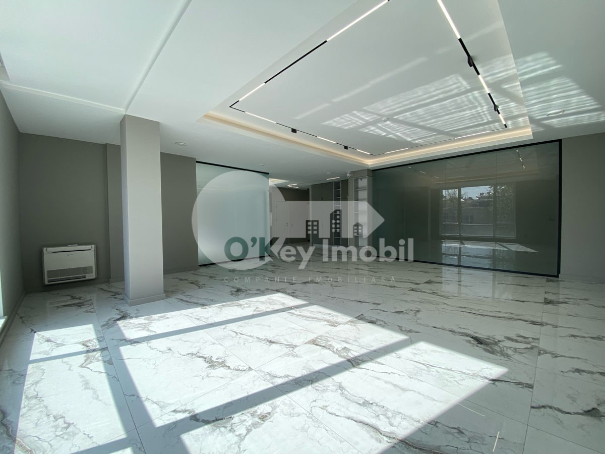 Oficiu, Centru, MIHAI EMINESCU