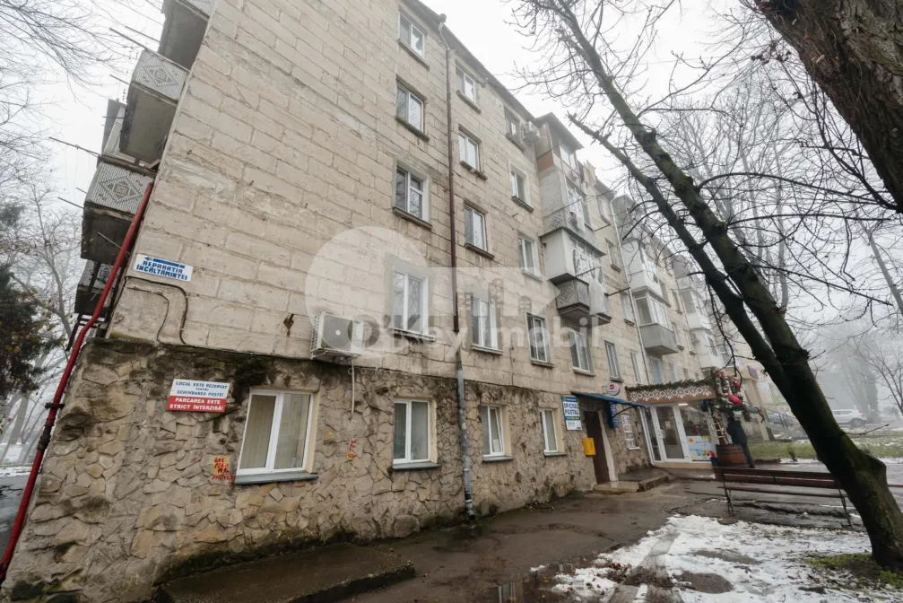 Apartament, Buiucani, VASILE LUPU