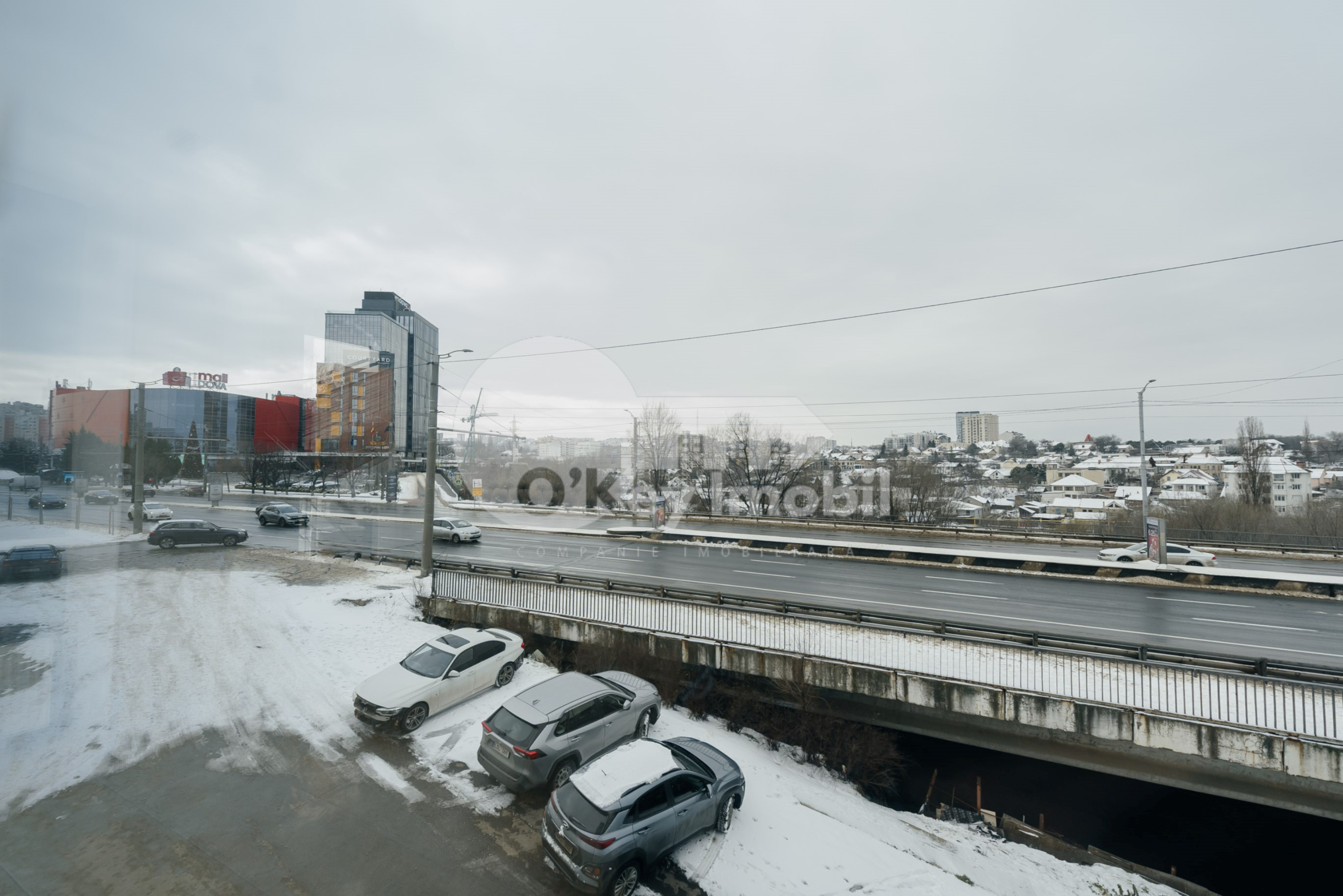 Spațiu comercial, Centru, MELESTIU