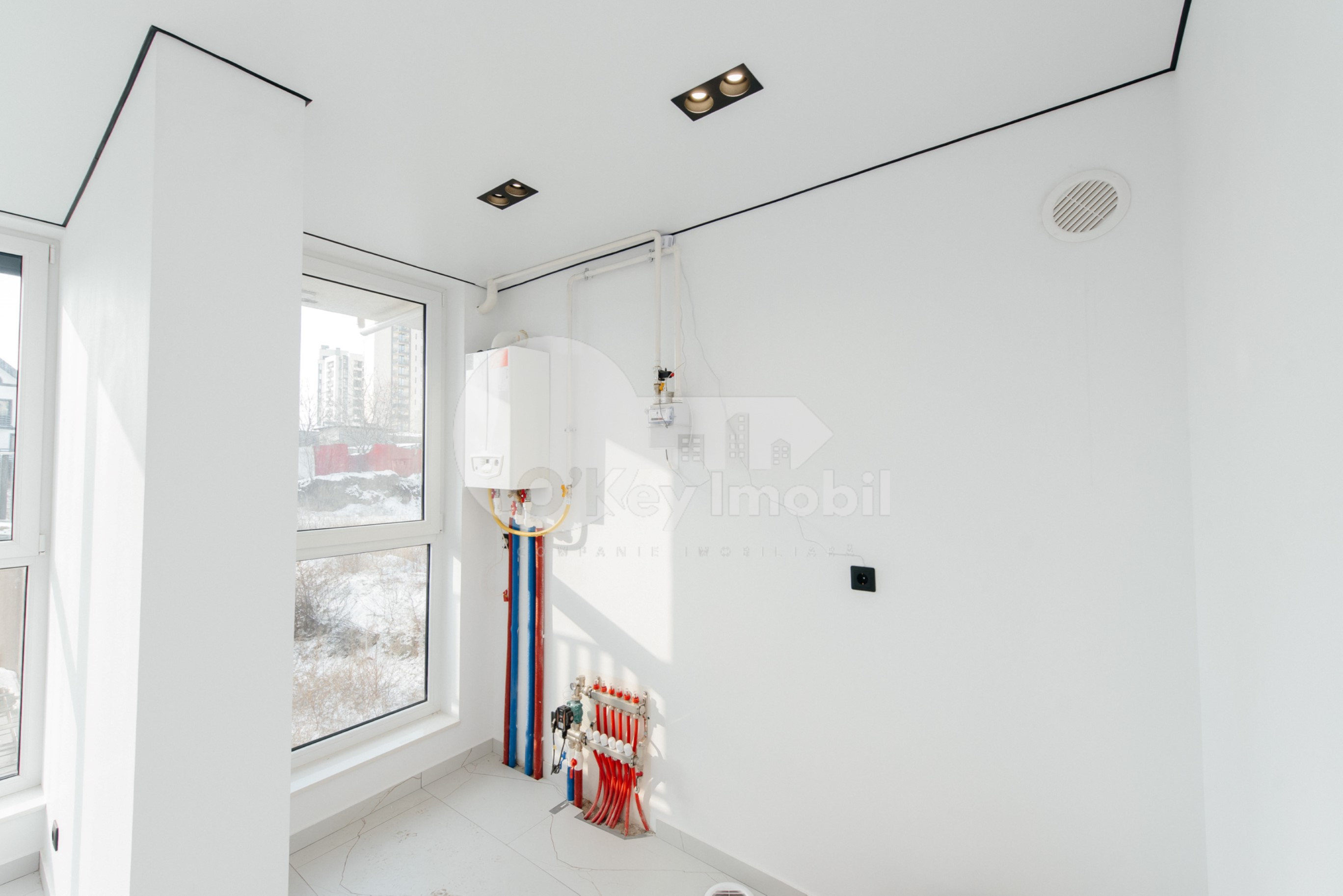 Spațiu comercial, Râșcani, CORNEȘTI