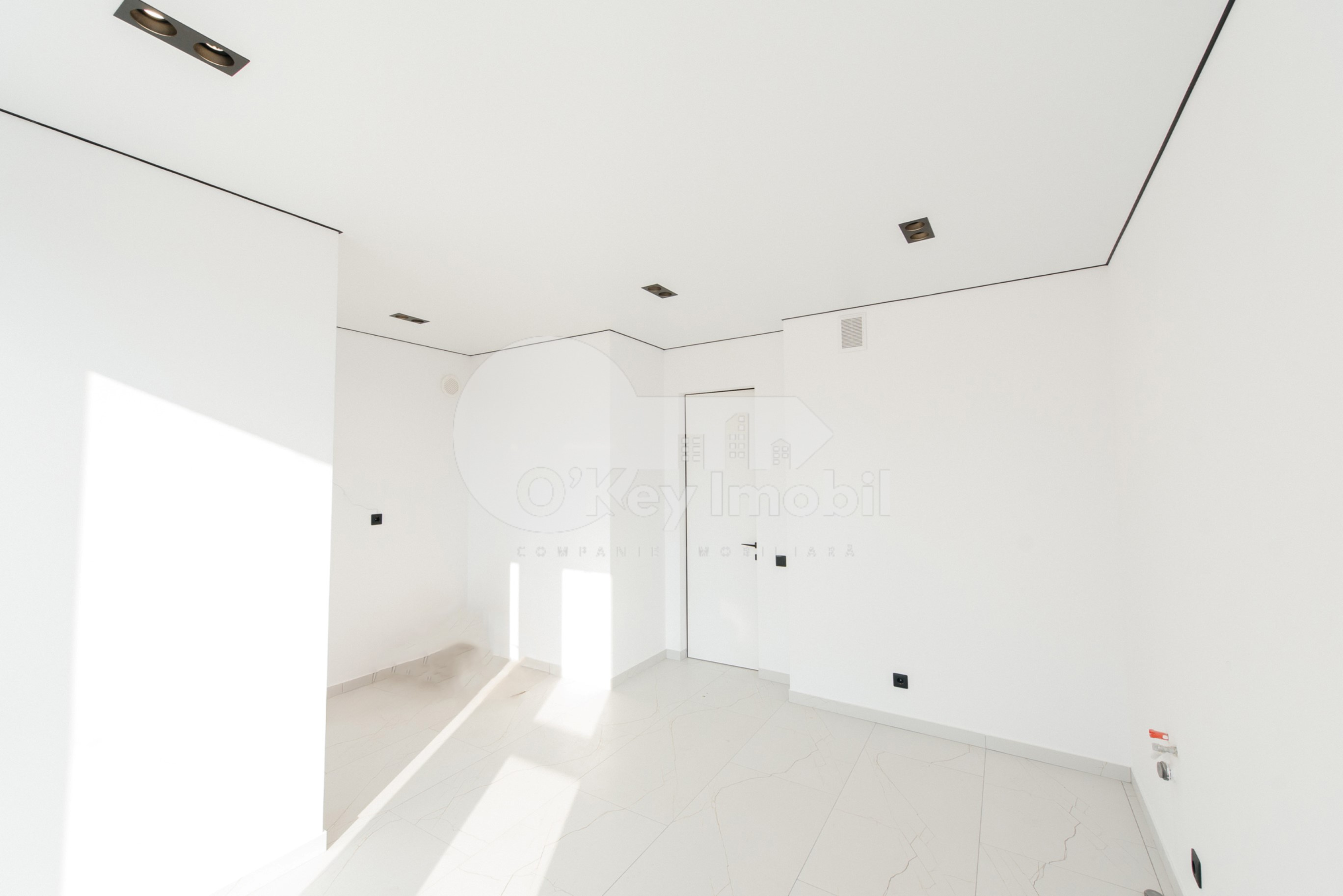 Spațiu comercial, Râșcani, CORNEȘTI