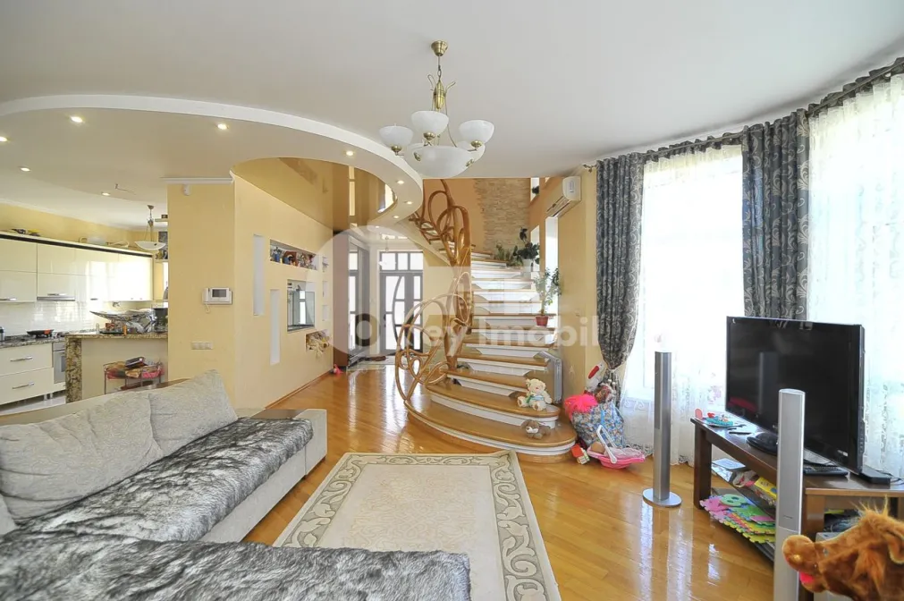 Дом, Телецентр, ХЫНЧЕШТСКОЕ ШОССЕ