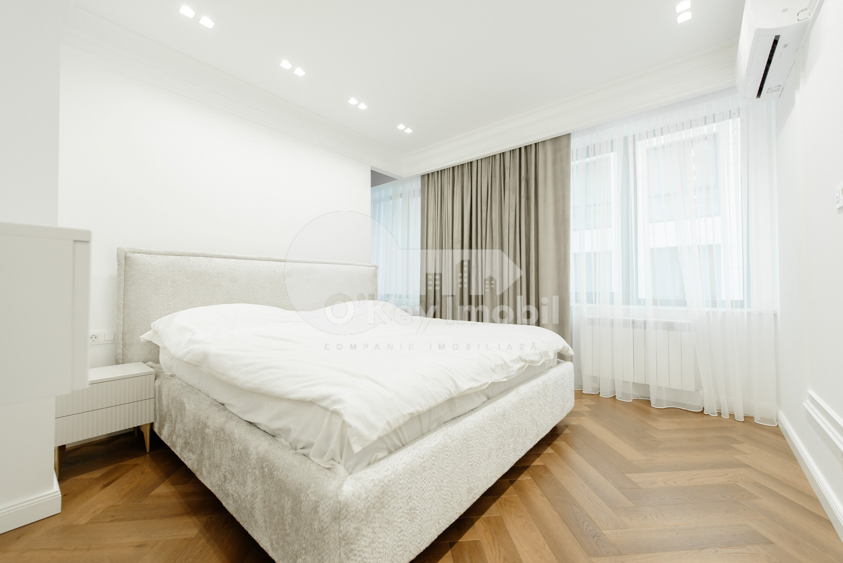 Apartament, Centru, TEATRULUI