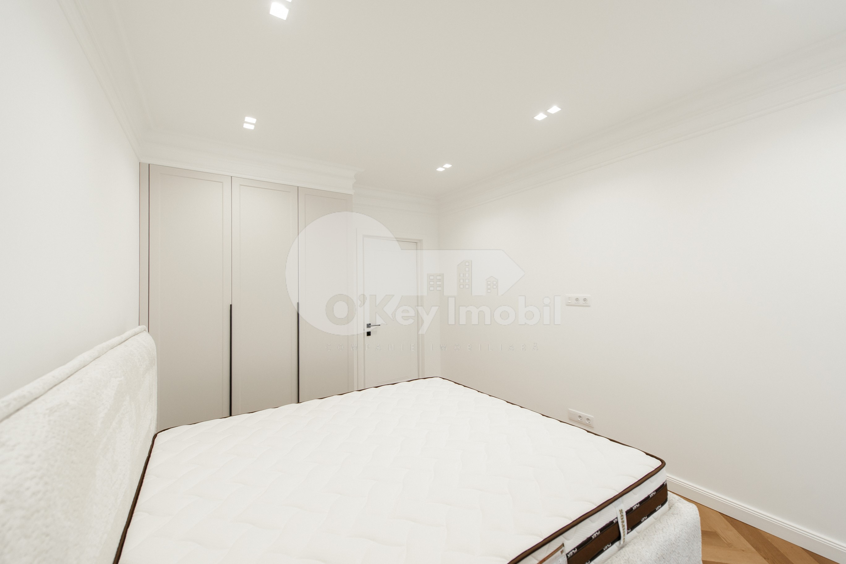 Apartament, Centru, TEATRULUI