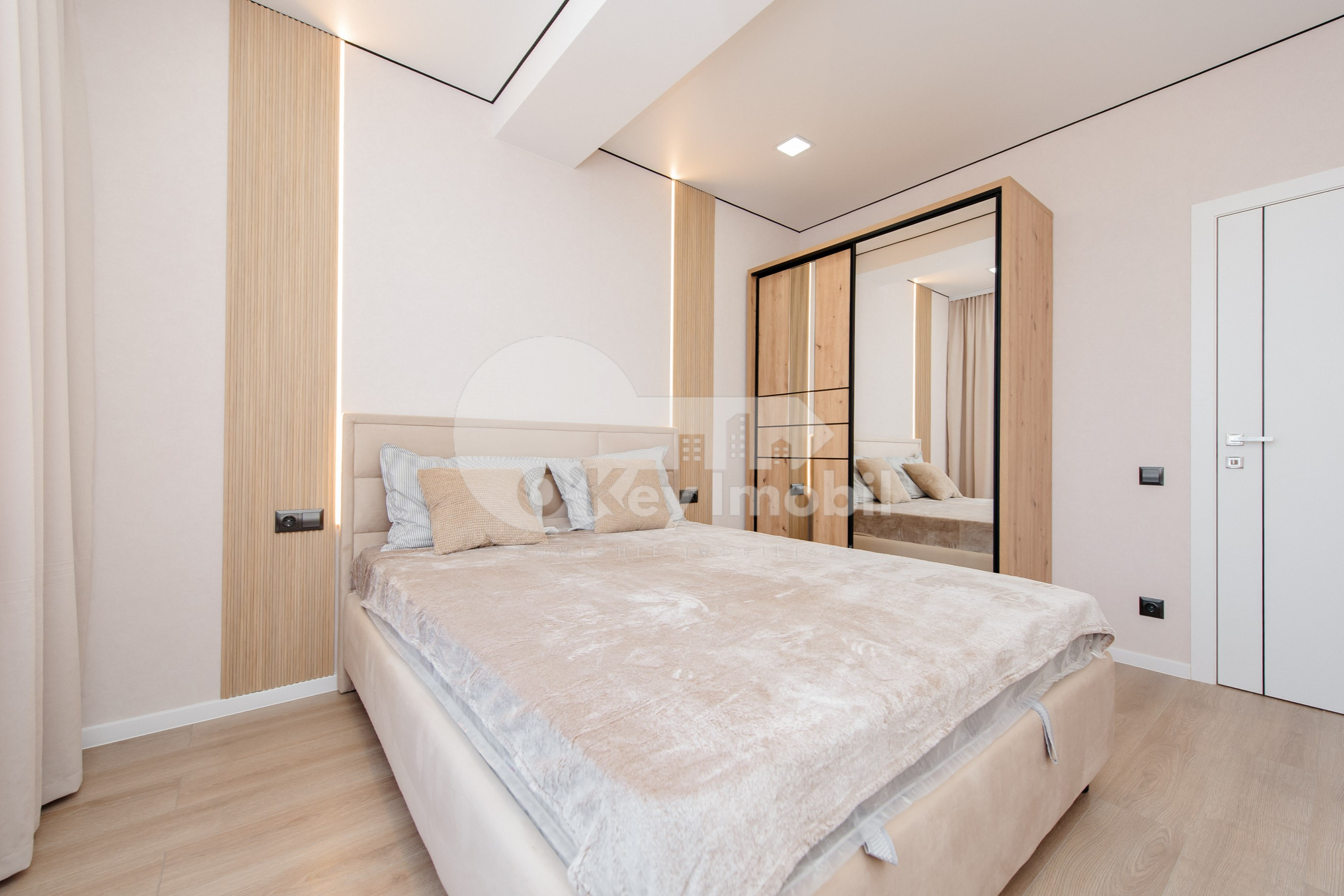 Apartament, Durlești, TUDOR VLADIMIRESCU