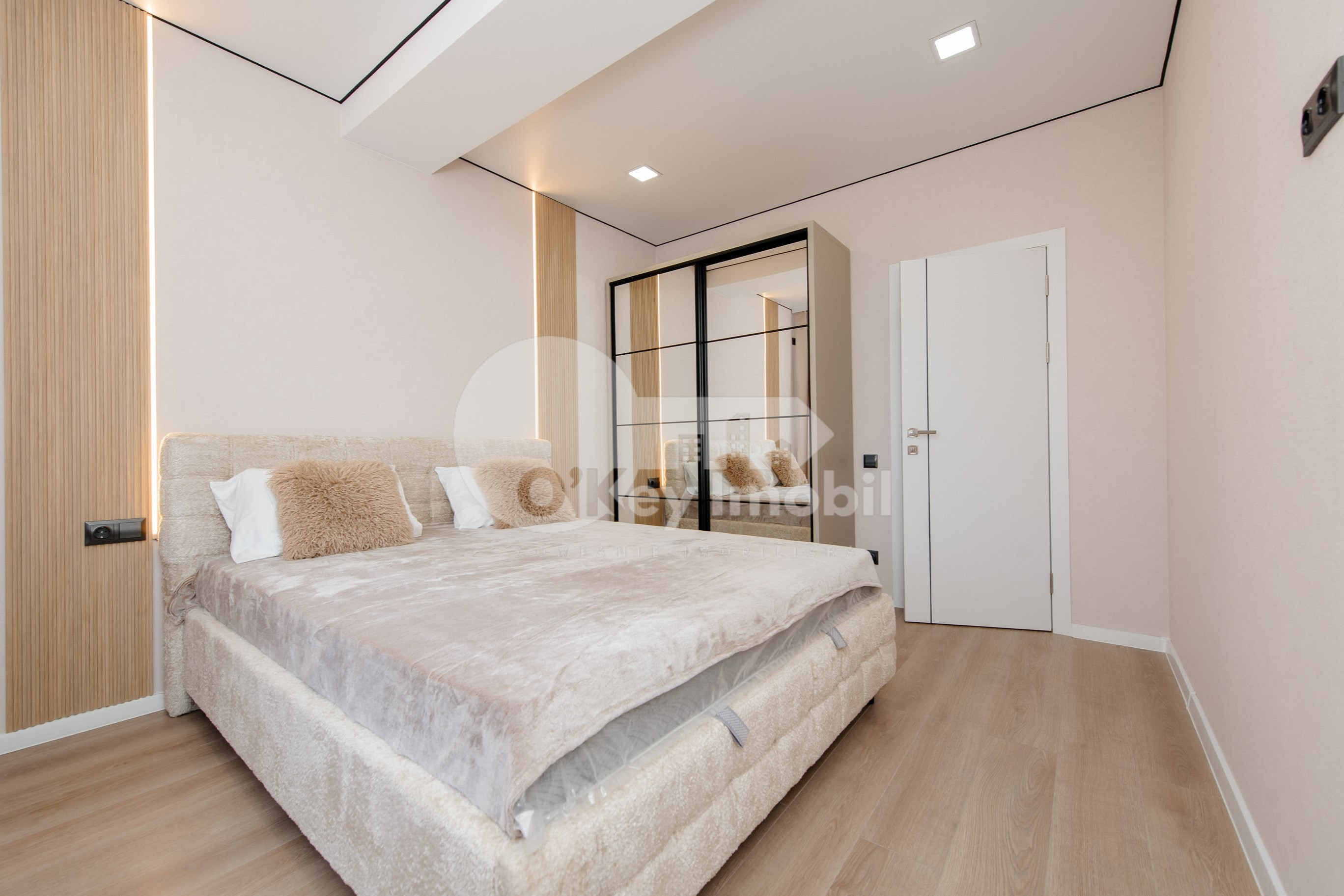 Apartament, Durlești, TUDOR VLADIMIRESCU