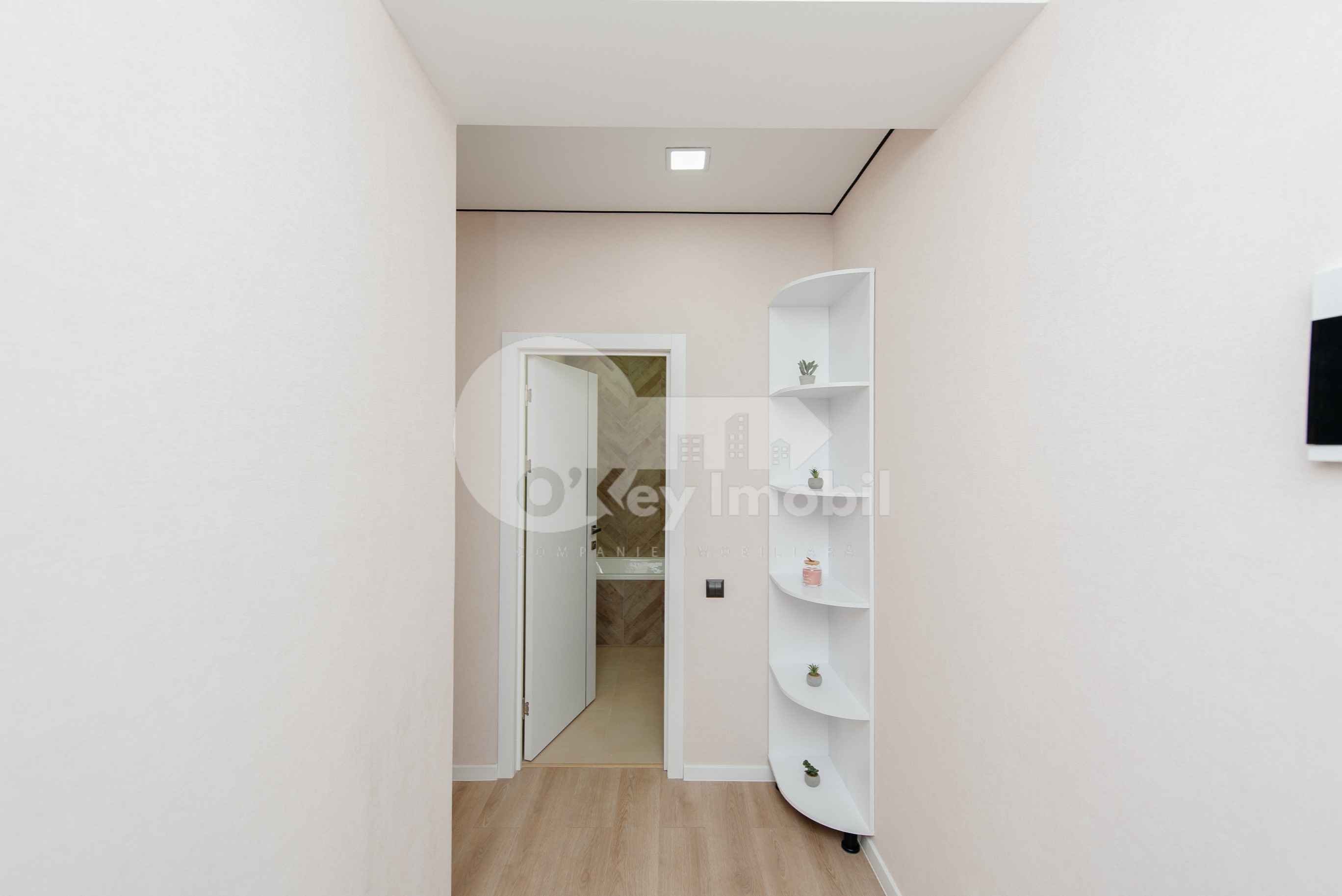 Apartament, Durlești, TUDOR VLADIMIRESCU