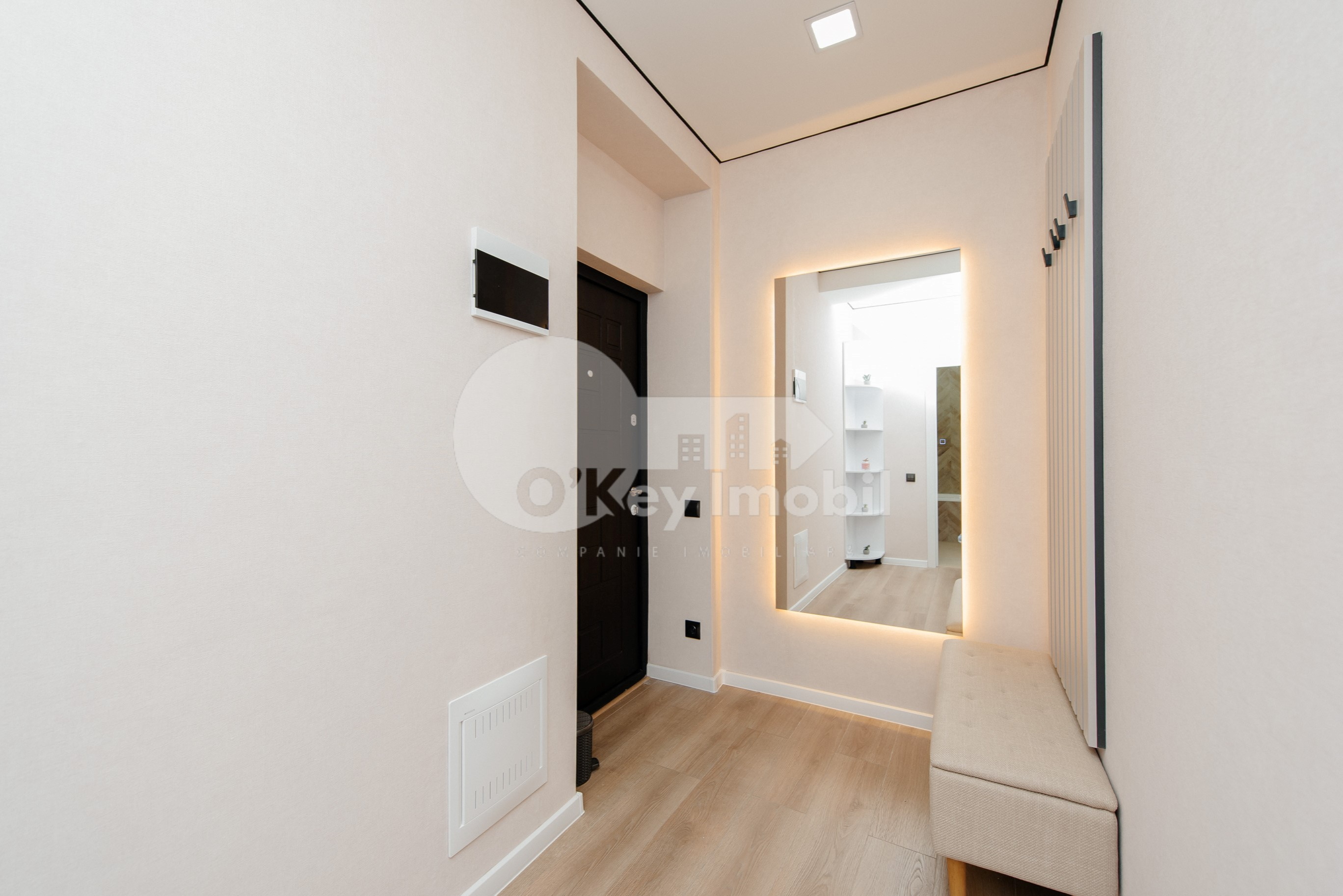 Apartament, Durlești, TUDOR VLADIMIRESCU