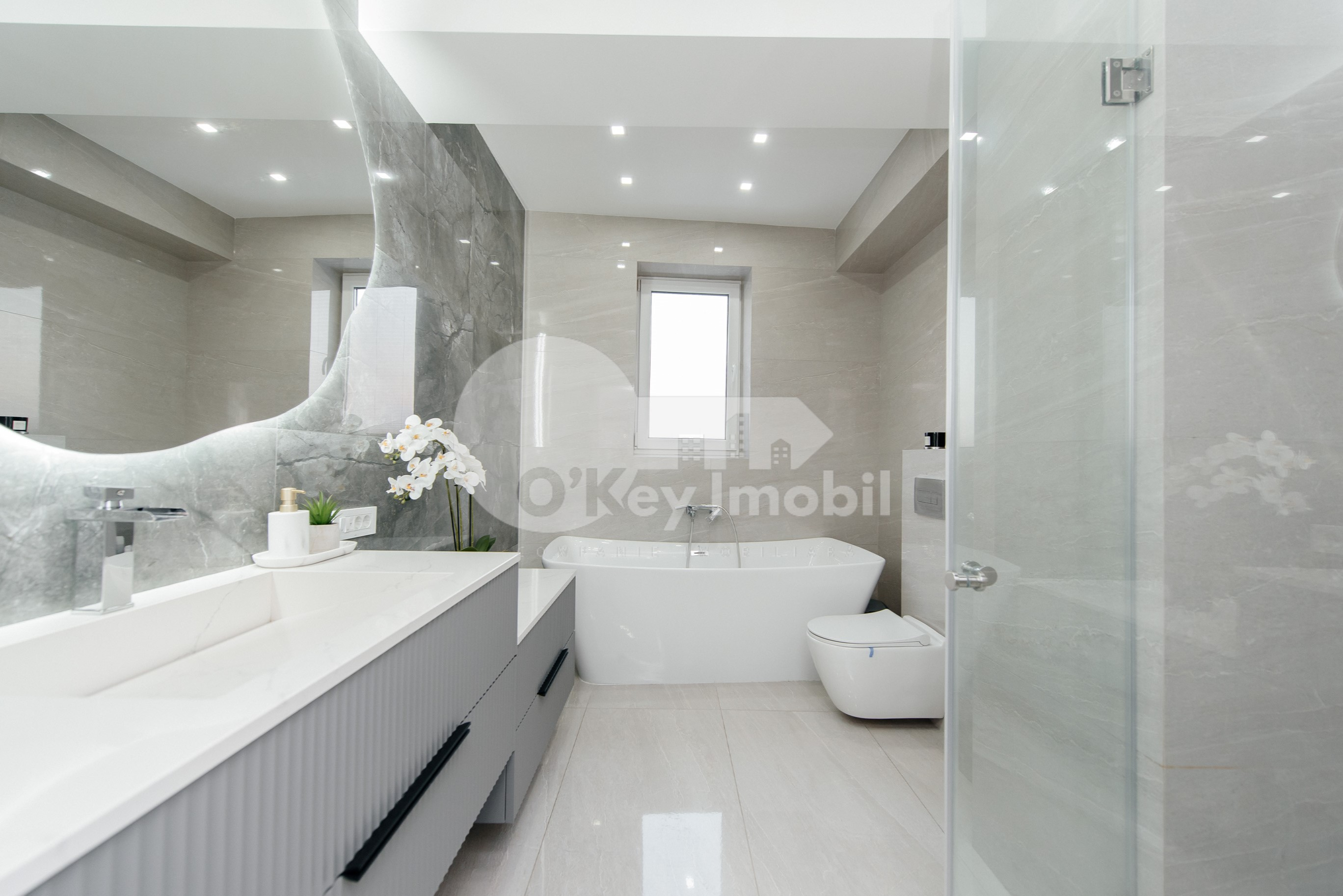 Apartament, Buiucani, NICOLAE COSTIN