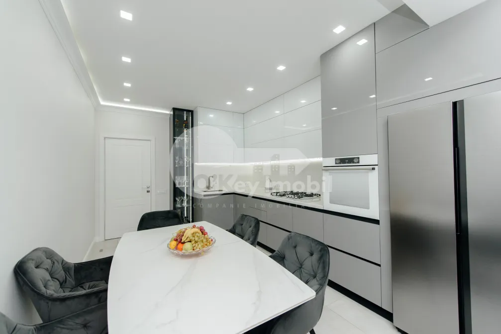 Apartament, Buiucani, NICOLAE COSTIN