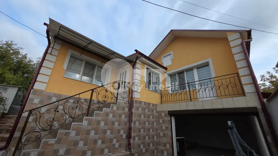 Casă, IALOVENI