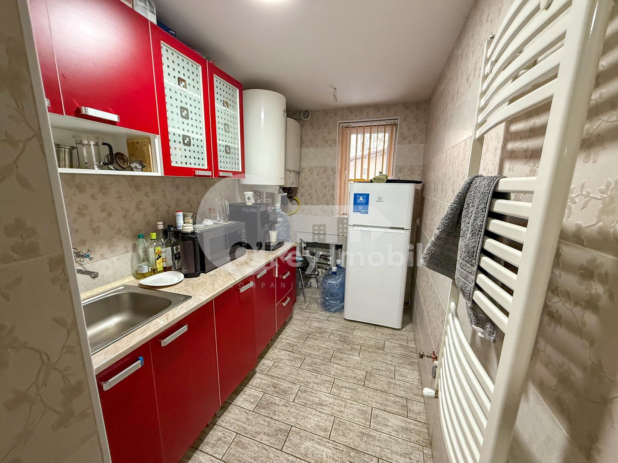 Oficiu, Centru, ARMENEASCĂ