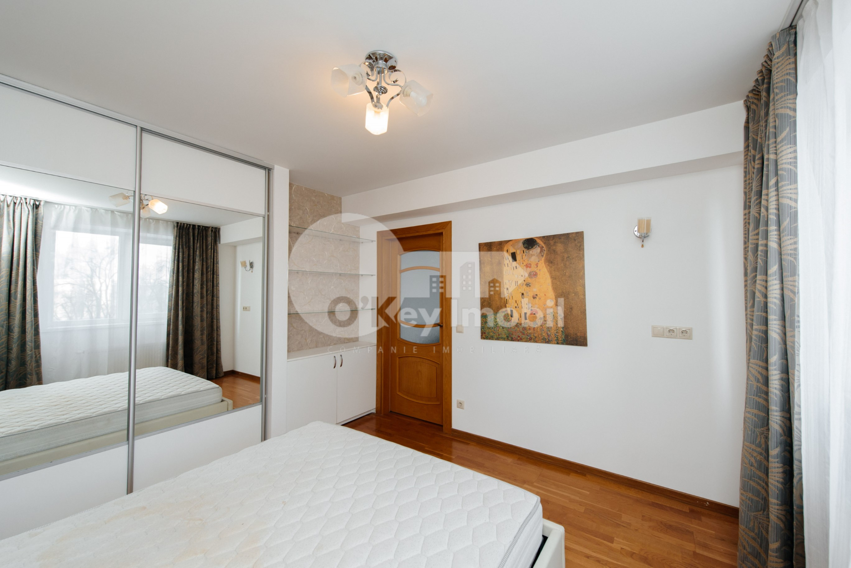 Apartament, Centru, VALEA TRANDAFIRILOR