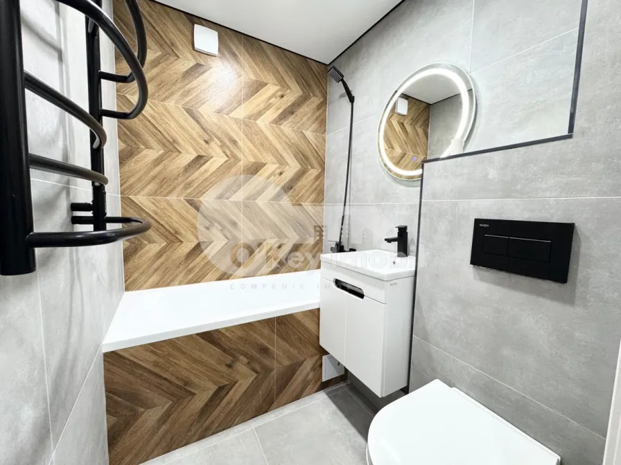 Apartament, Centru, TRANDAFIRILOR