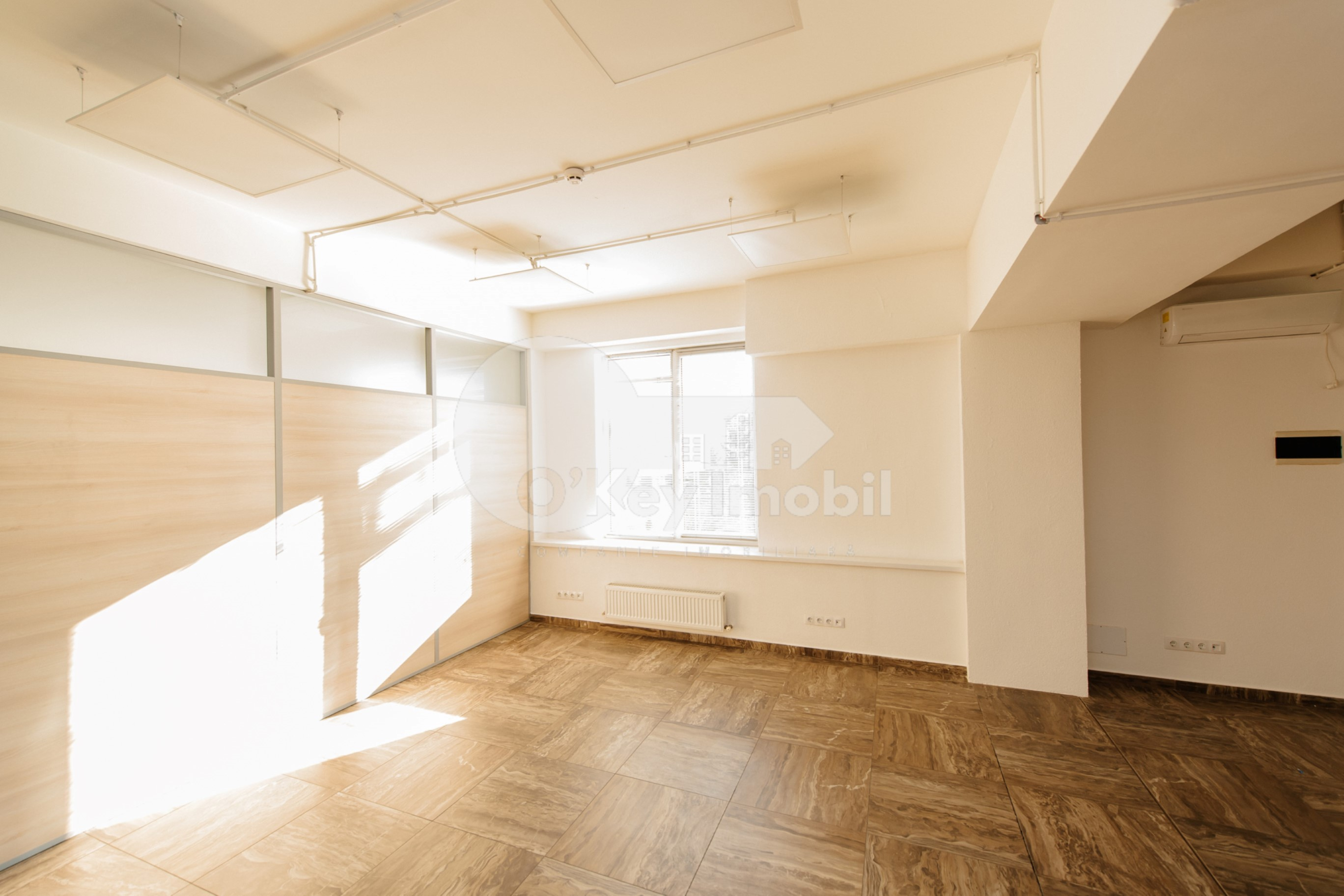 Spațiu comercial, Centru, 31 AUGUST