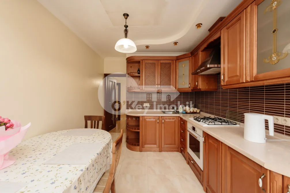Apartament, Centru, LEV TOLSTOI