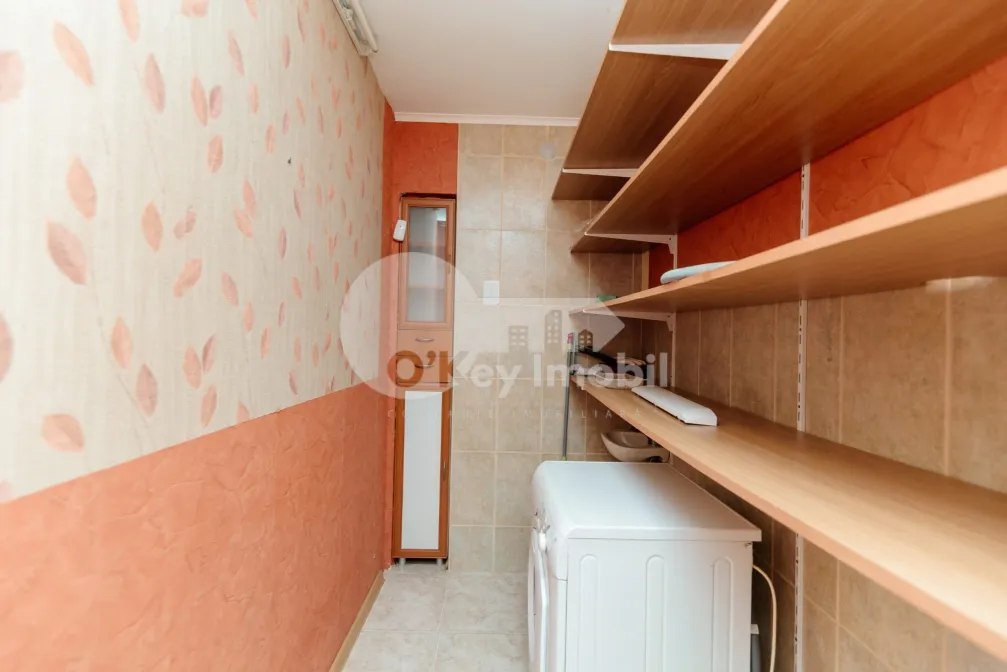 Apartament, Botanica, NIKOLAI ZELINSKI