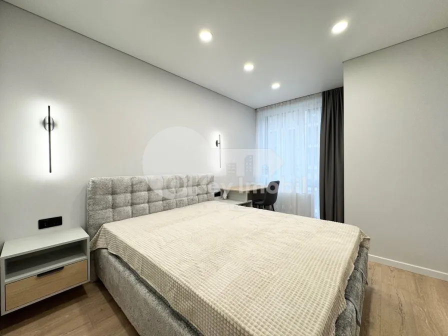 Apartament, Durlești, REGINA ELISABETA