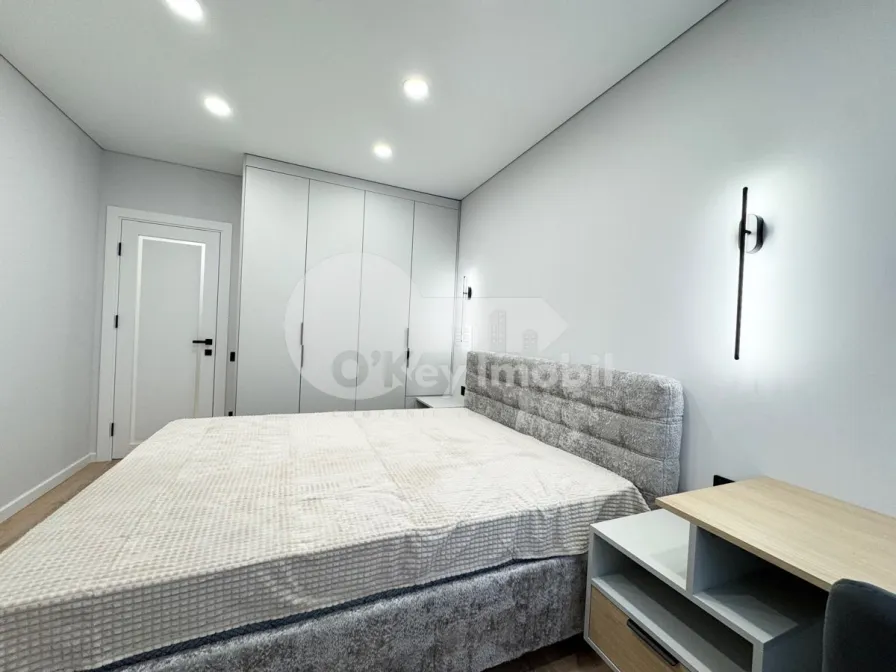 Apartament, Durlești, REGINA ELISABETA