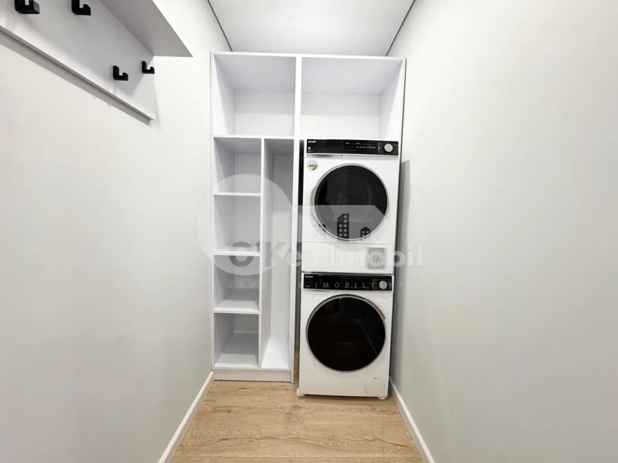 Apartament, Durlești, REGINA ELISABETA