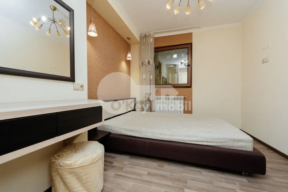Apartament, Buiucani, LIVIU DELEANU