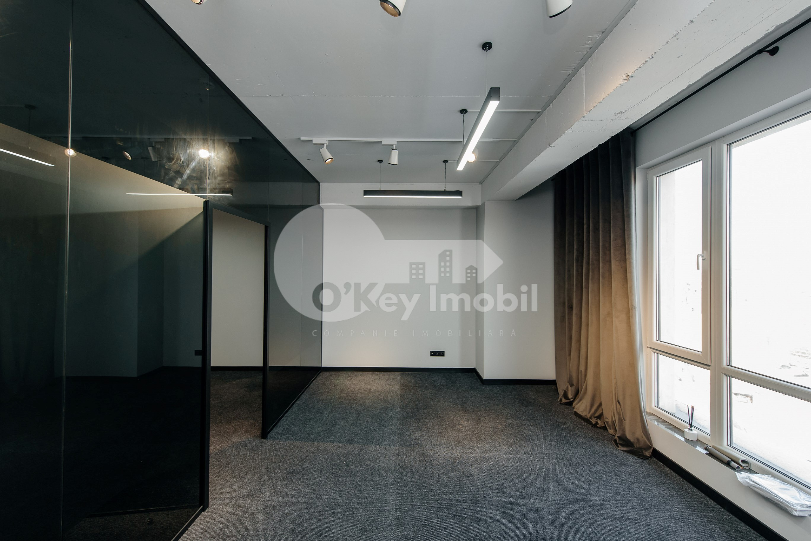 Oficiu, Centru, MIHAI EMINESCU