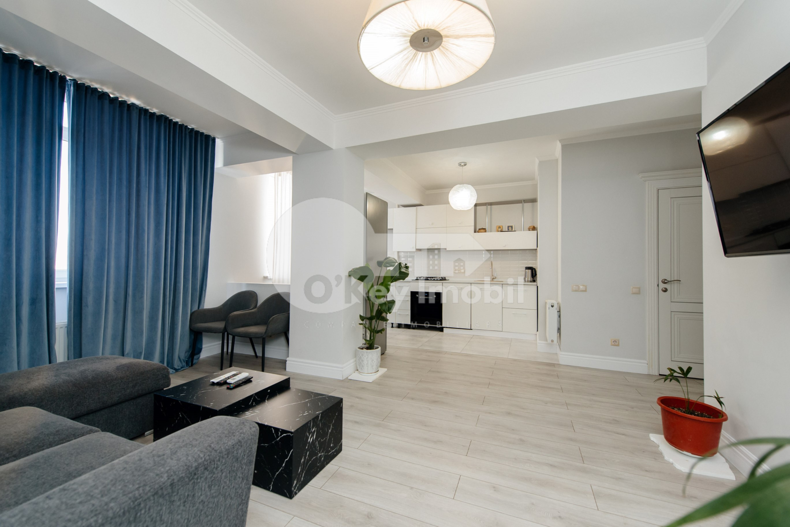 Apartament, Centru, ROMANĂ