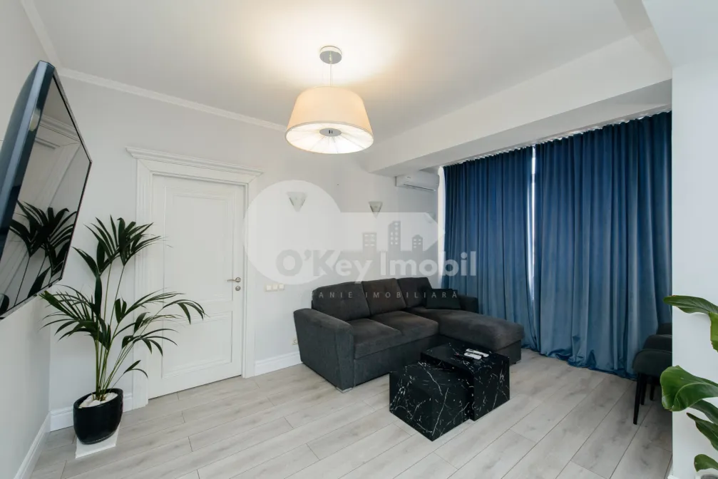 Apartament, Centru, ROMANĂ
