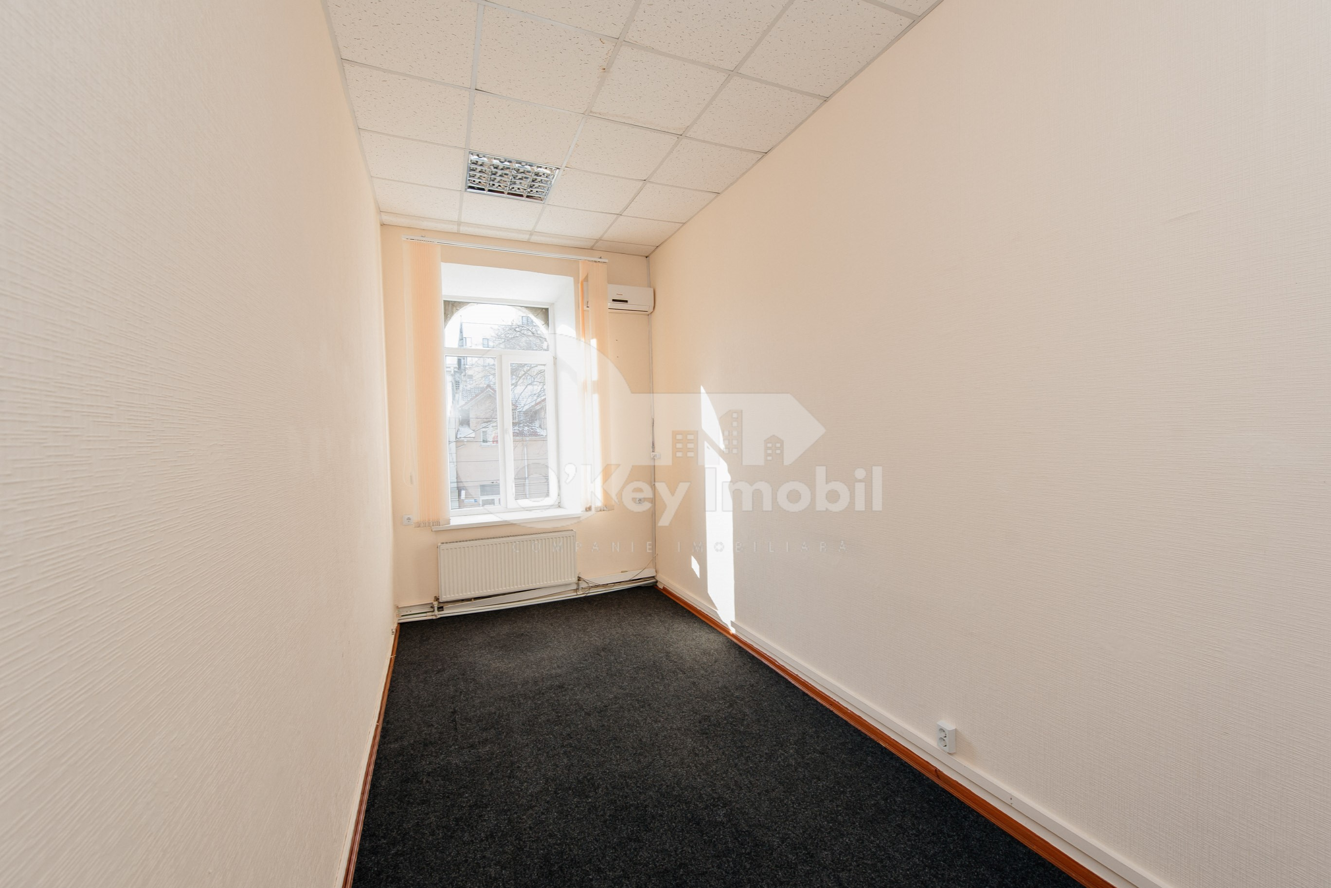 Oficiu, Centru, COLUMNA