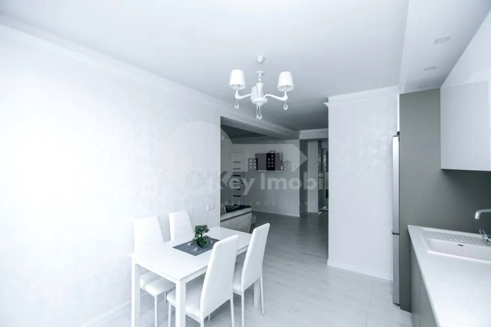 Apartament, Centru, ROMANĂ