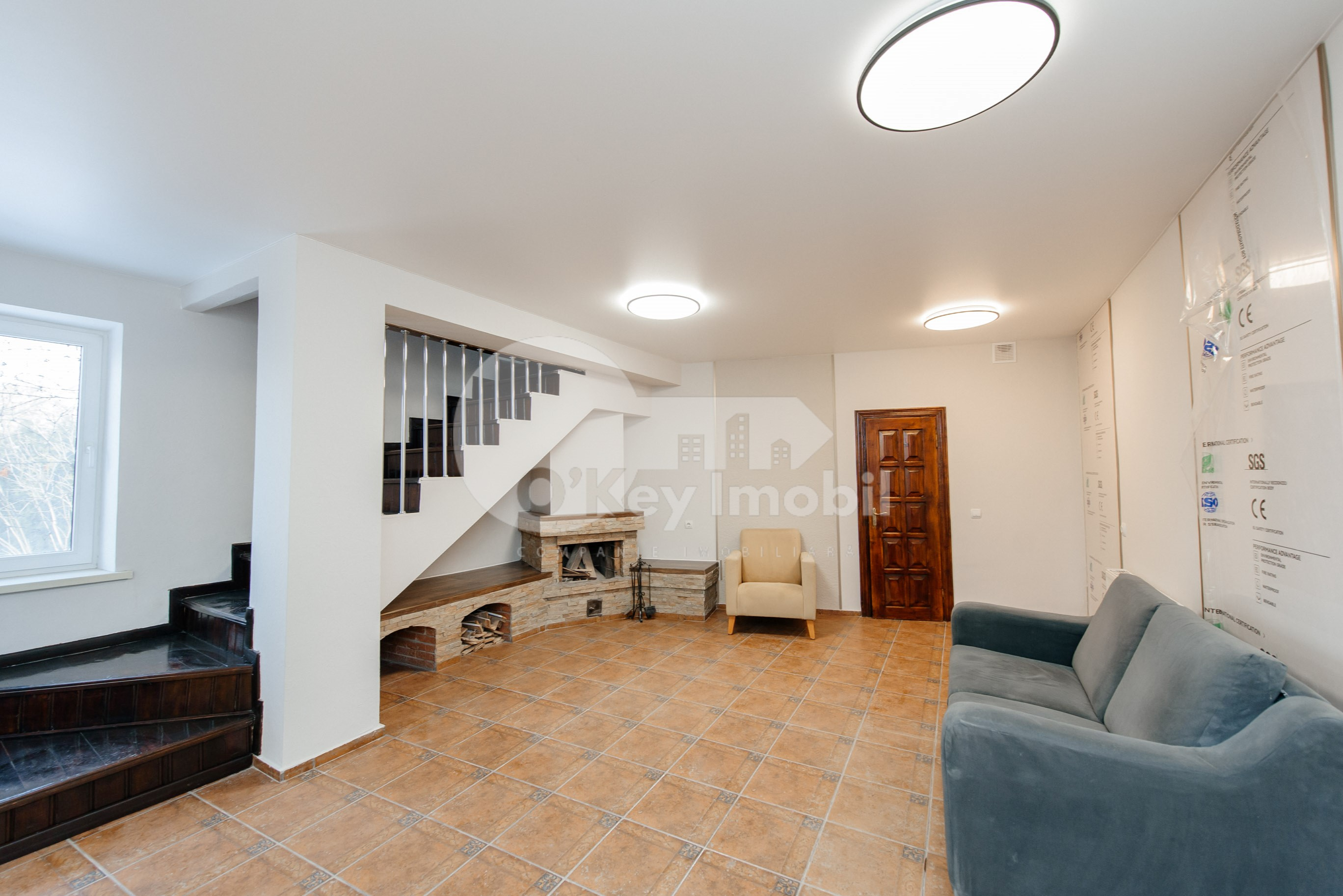 Oficiu, Centru, ALEXEI ȘCIUSEV