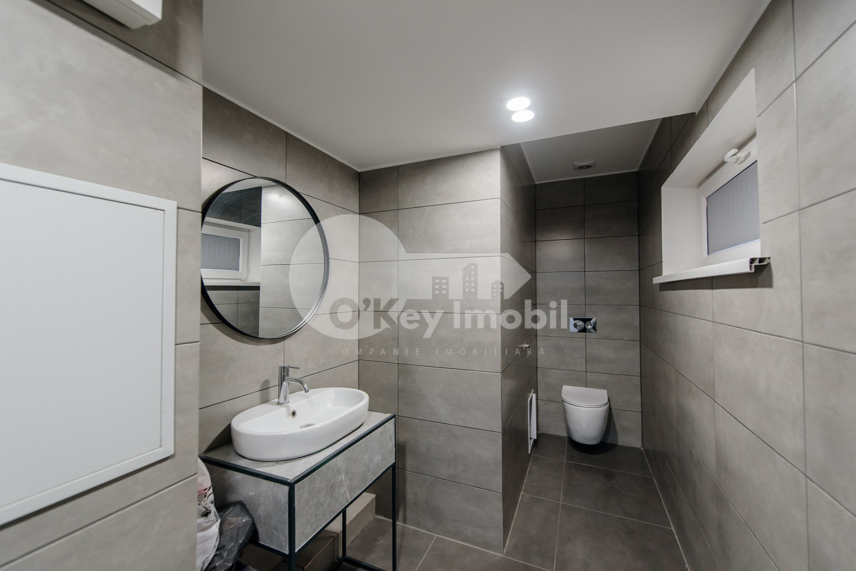 Oficiu, Centru, ALEXANDR PUȘKIN