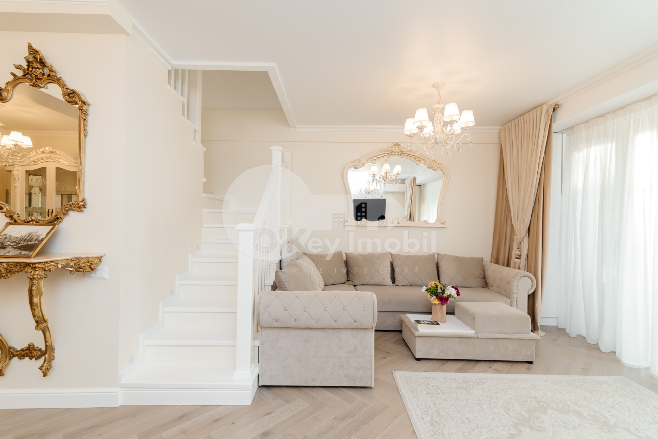 Townhouse, Centru, MELESTIU