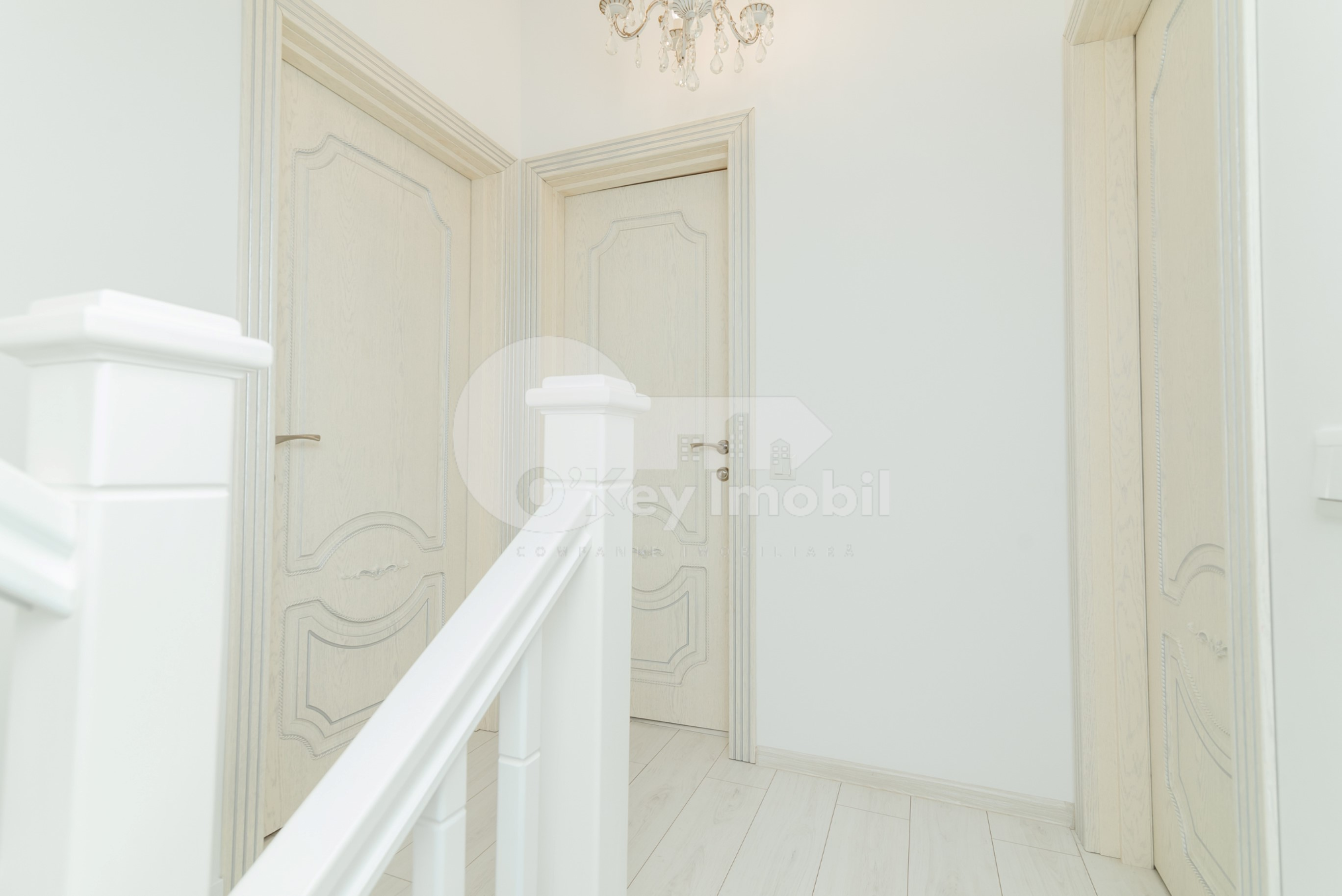 Townhouse, Centru, MELESTIU