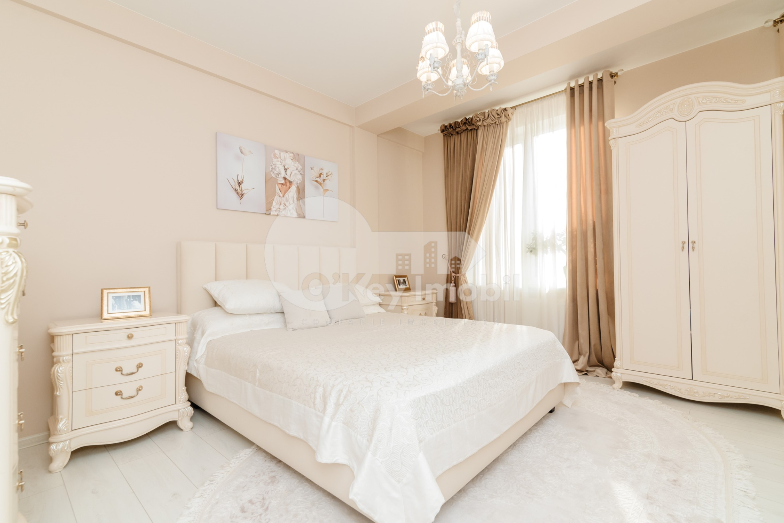 Townhouse, Centru, MELESTIU